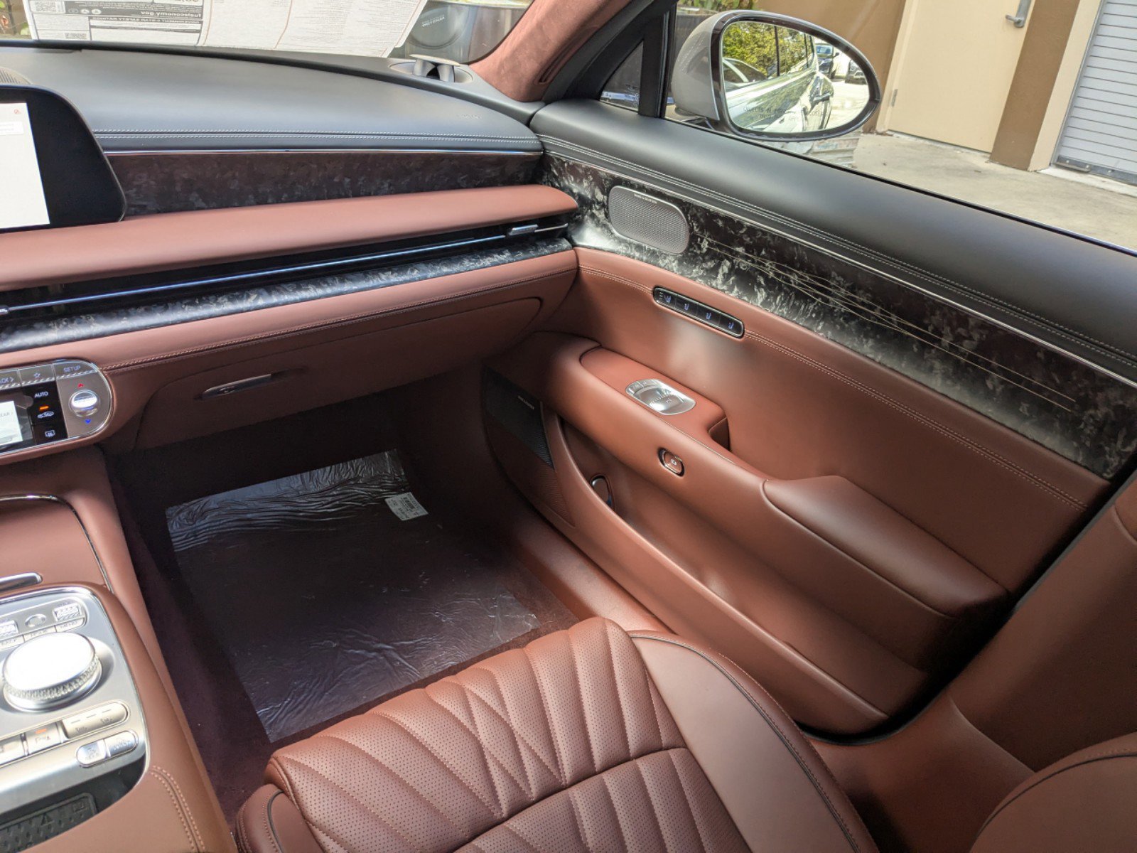 New 2025 Genesis G90 3.5T image 12