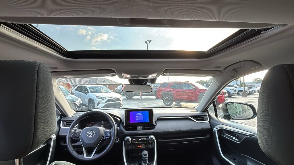 Used 2024 Toyota RAV4 XLE w/ Convenience Package AWD/4WD image 9