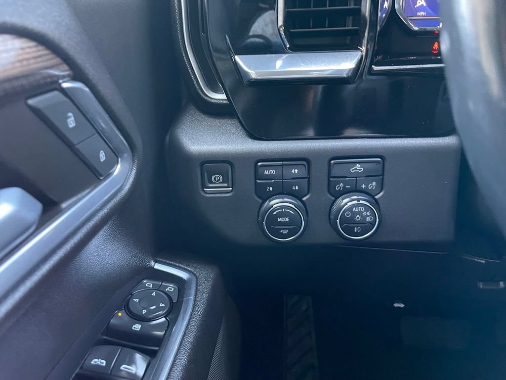 Used 2023 Chevrolet Silverado 1500 LT Trail Boss AWD/4WD image 25