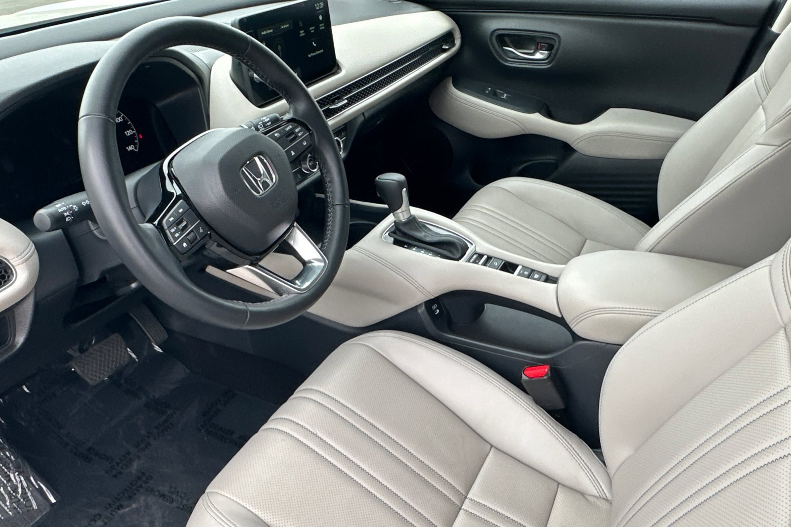 Certified 2026 Honda HR-V EX-L image 10