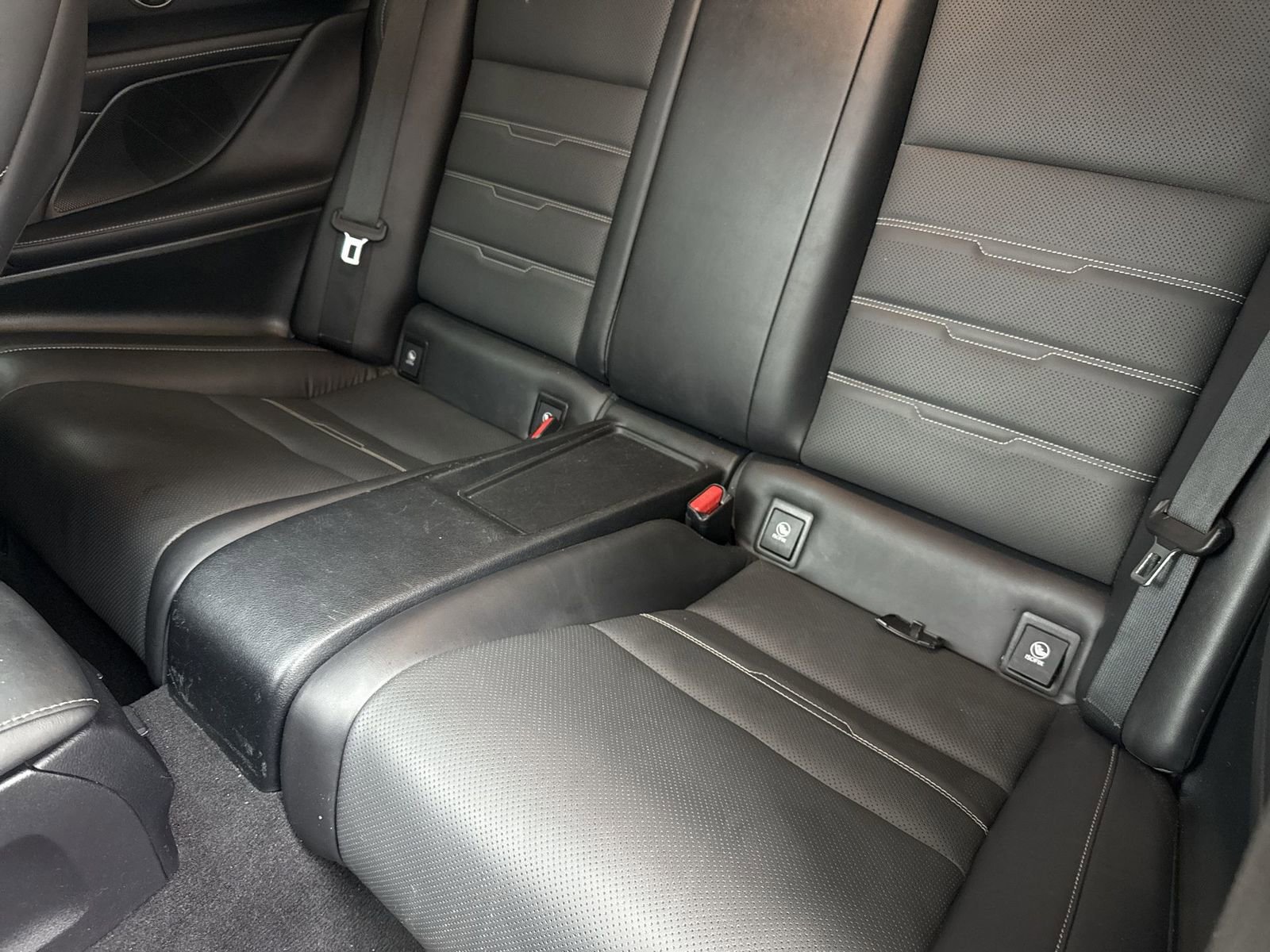 Used 2015 Lexus RC 350 w/ F Sport w/Summer Tires image 31