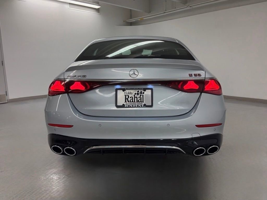 Used 2025 Mercedes-Benz E 53 AMG e 4MATIC Sedan image 5