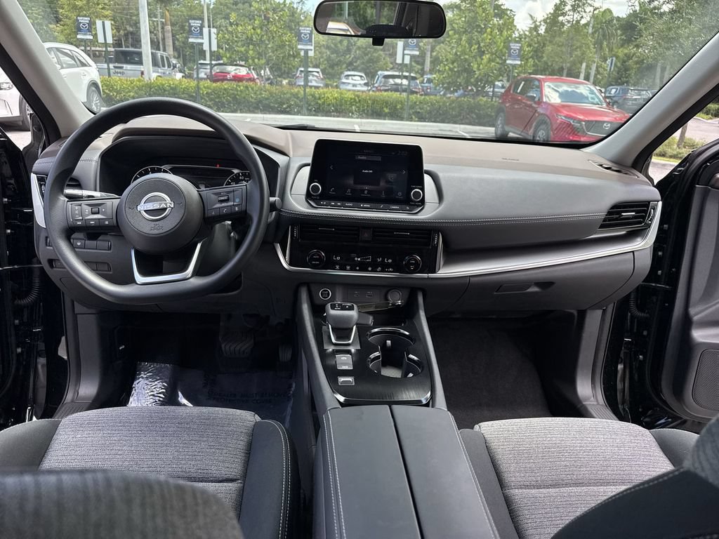 Used 2023 Nissan Rogue SV FWD image 36