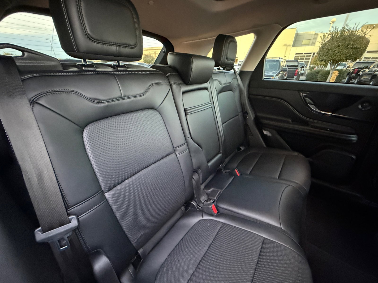 Used 2023 Lincoln Corsair Reserve w/ Equipment Group 202A image 18