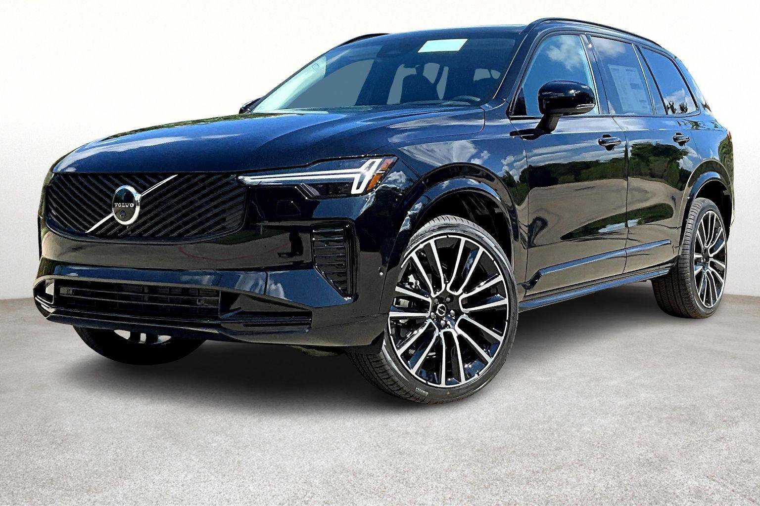 New 2026 Volvo XC90 B6 Ultra w/ Protection Package Premier image 2