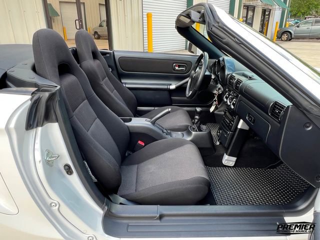 Used 2003 Toyota MR2 Spyder image 69