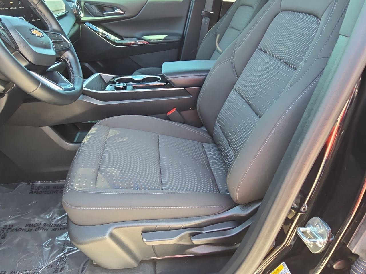Certified 2026 Chevrolet Equinox LT AWD/4WD image 14