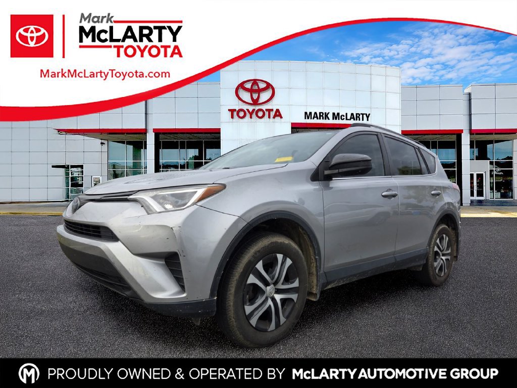 Used 2018 Toyota RAV4 LE FWD 360° Tour