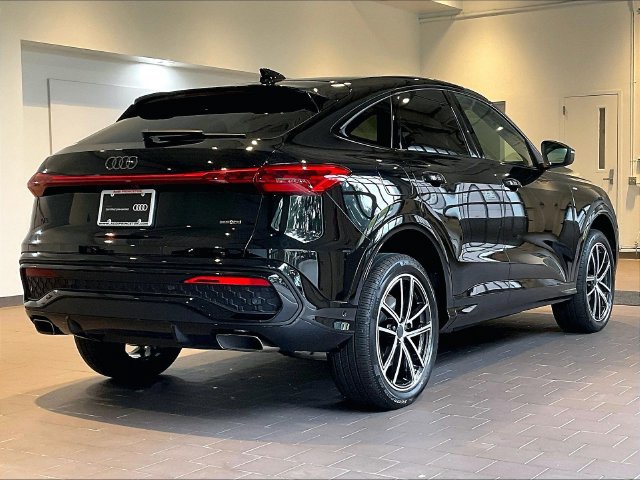 Used 2026 Audi Q5 Premium Plus AWD/4WD image 7