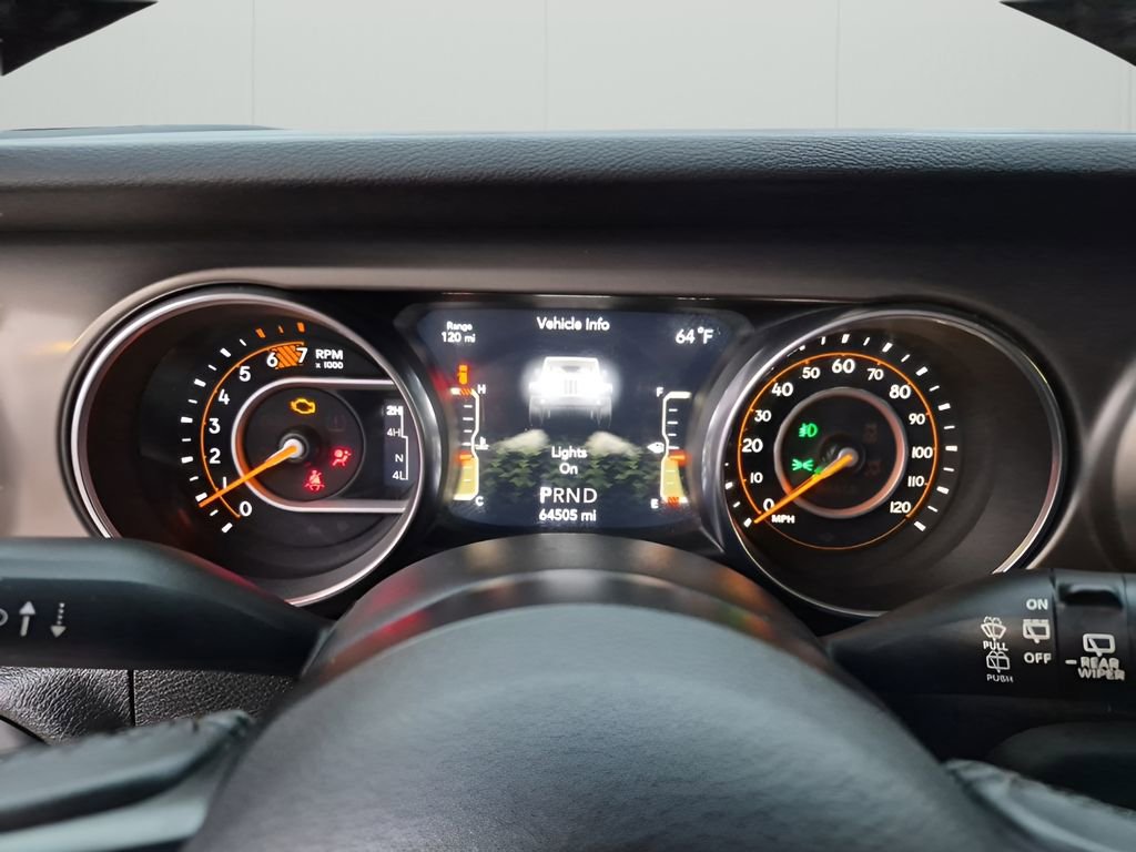 Used 2018 Jeep Wrangler Unlimited Sport S image 32