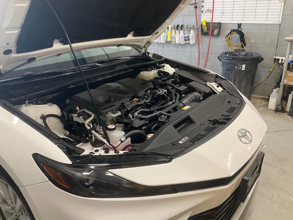 Used 2025 Toyota Camry LE image 9