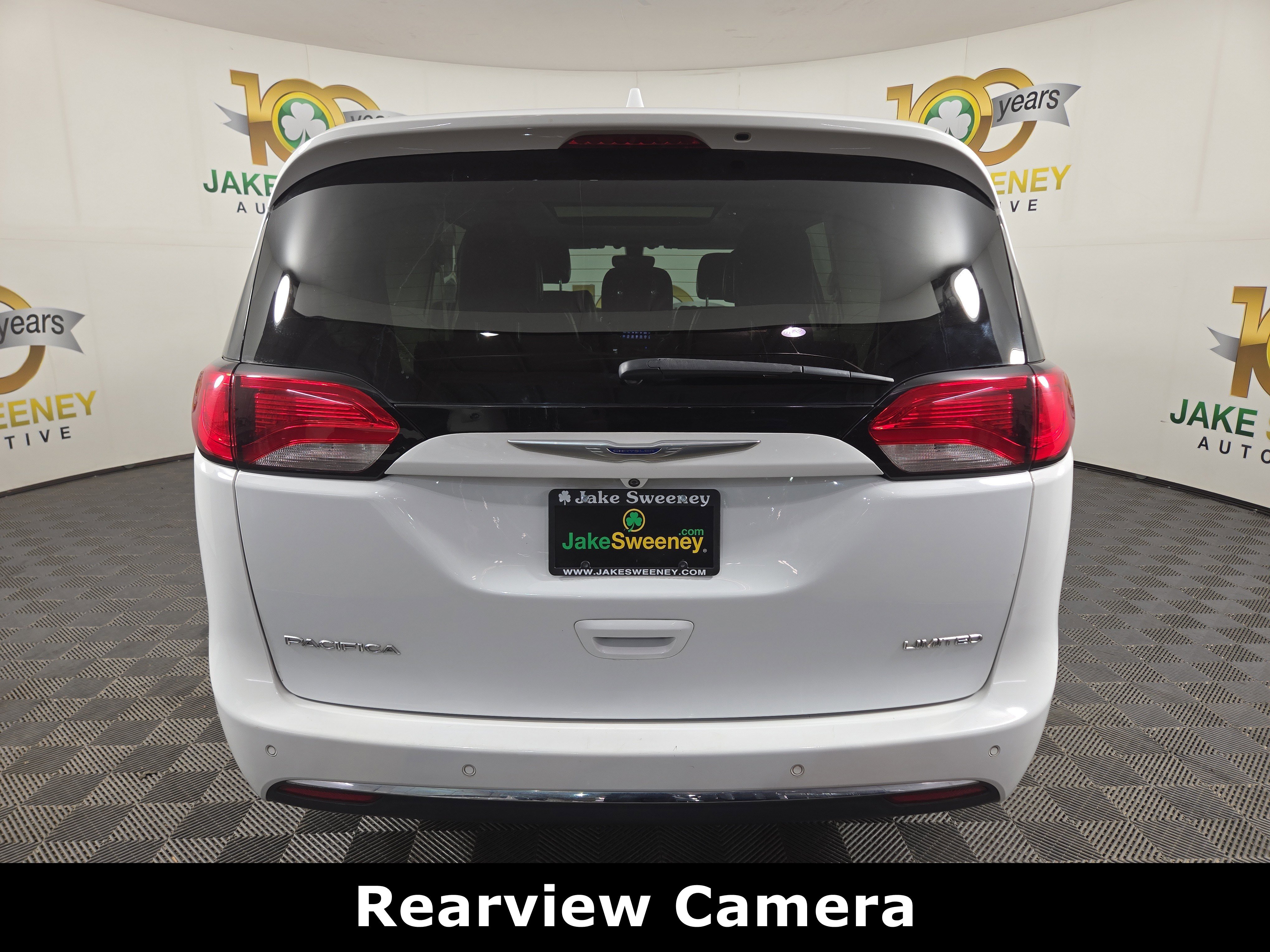 Used 2018 Chrysler Pacifica Limited image 7
