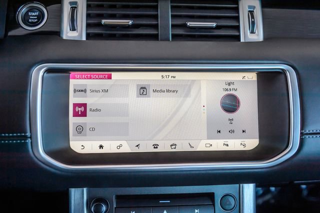 Used 2018 Land Rover Range Rover Evoque HSE Dynamic image 29