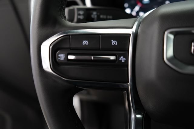 Used 2025 GMC Canyon Elevation w/ Convenience Package image 13