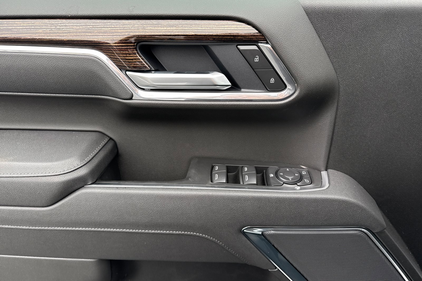 New 2026 GMC Sierra 1500 Elevation w/ X31 Off-Road Package image 12