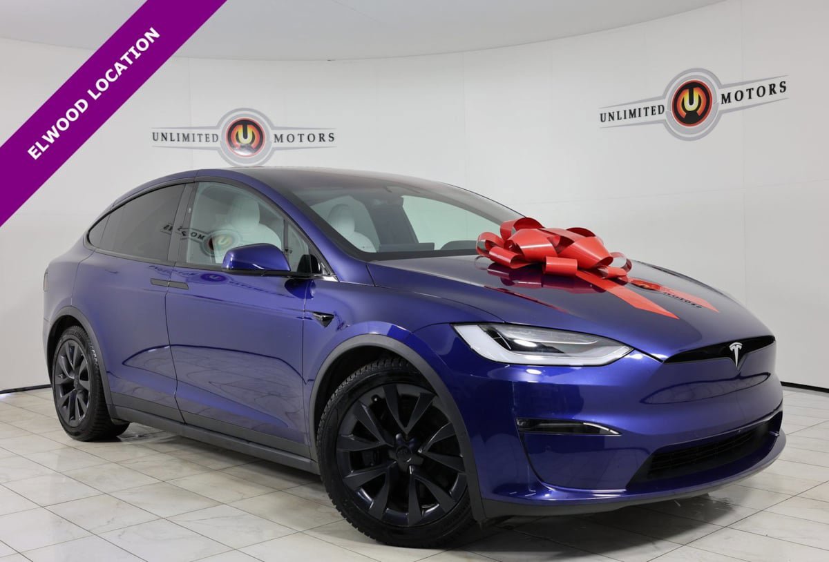 Used 2022 Tesla Model X image 1