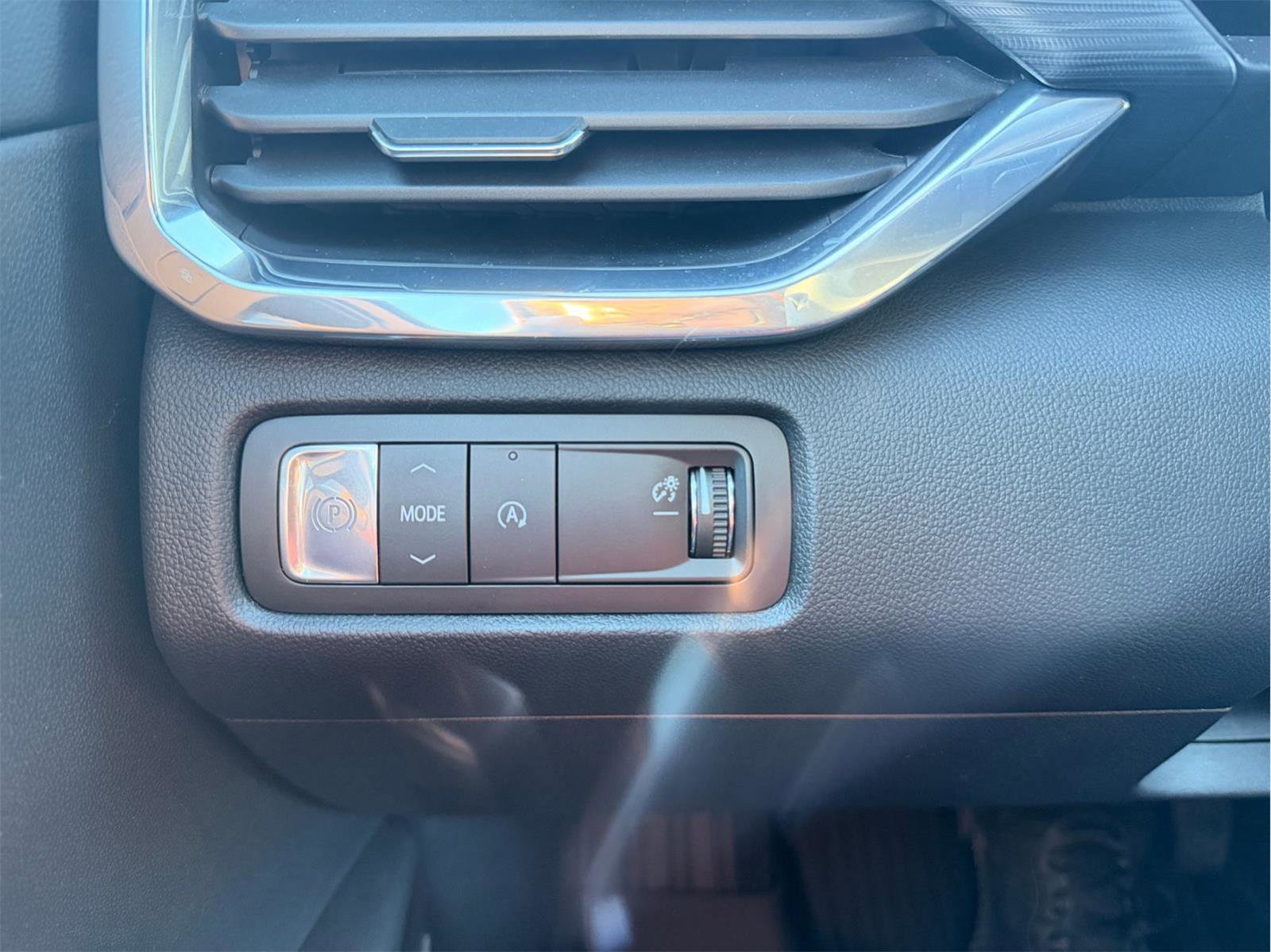 New 2026 GMC Acadia Elevation image 27