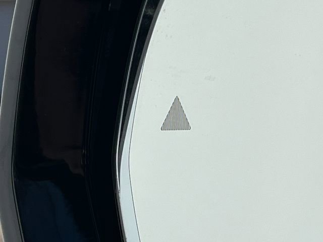 Used 2024 Jeep Grand Cherokee L Limited w/ Luxury Tech Group II image 47