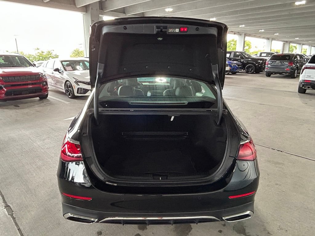 Used 2025 Mercedes-Benz E 350 Sedan w/ Winter Package image 35