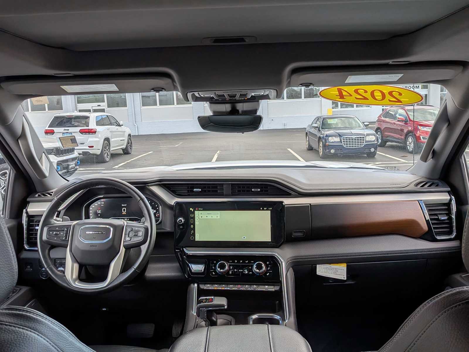 Used 2024 GMC Sierra 1500 Denali w/ Denali Reserve Package image 18