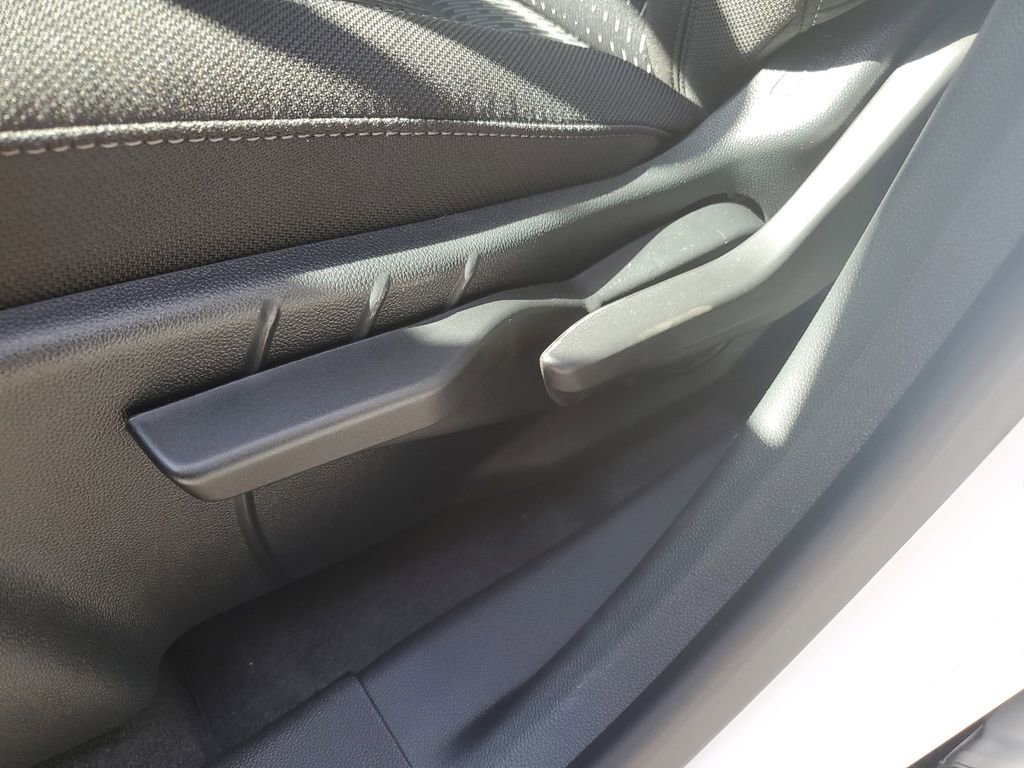 New 2026 Chevrolet Equinox LT w/ Safety and Technology Package image 20