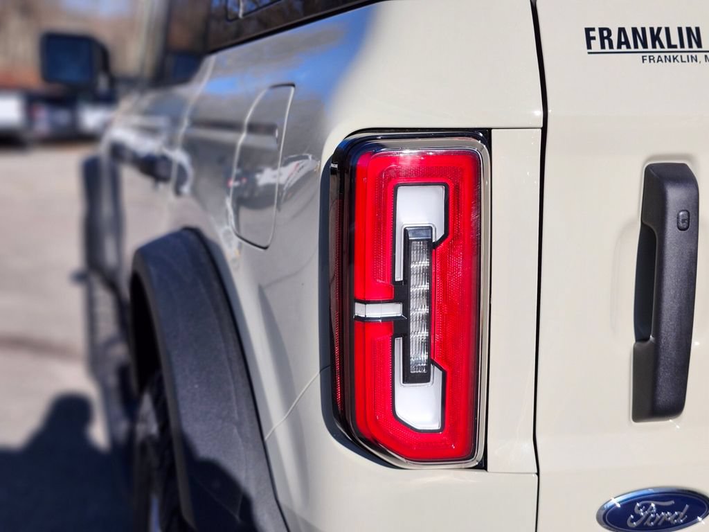 New 2025 Ford Bronco Badlands AWD/4WD image 9