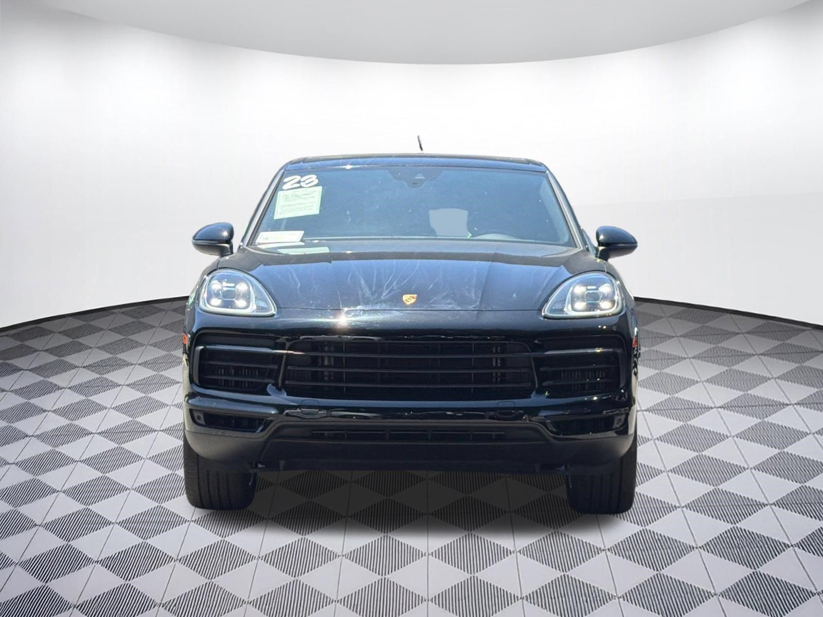 Used 2023 Porsche Cayenne AWD/4WD image 7