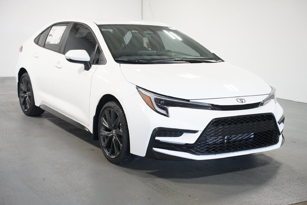New 2027 Toyota Corolla SE FWD image 3