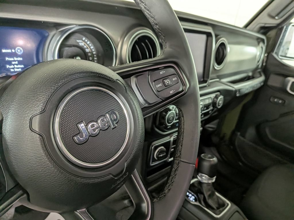 Certified 2023 Jeep Wrangler Unlimited w/ Sun & Screen Package AWD/4WD image 22