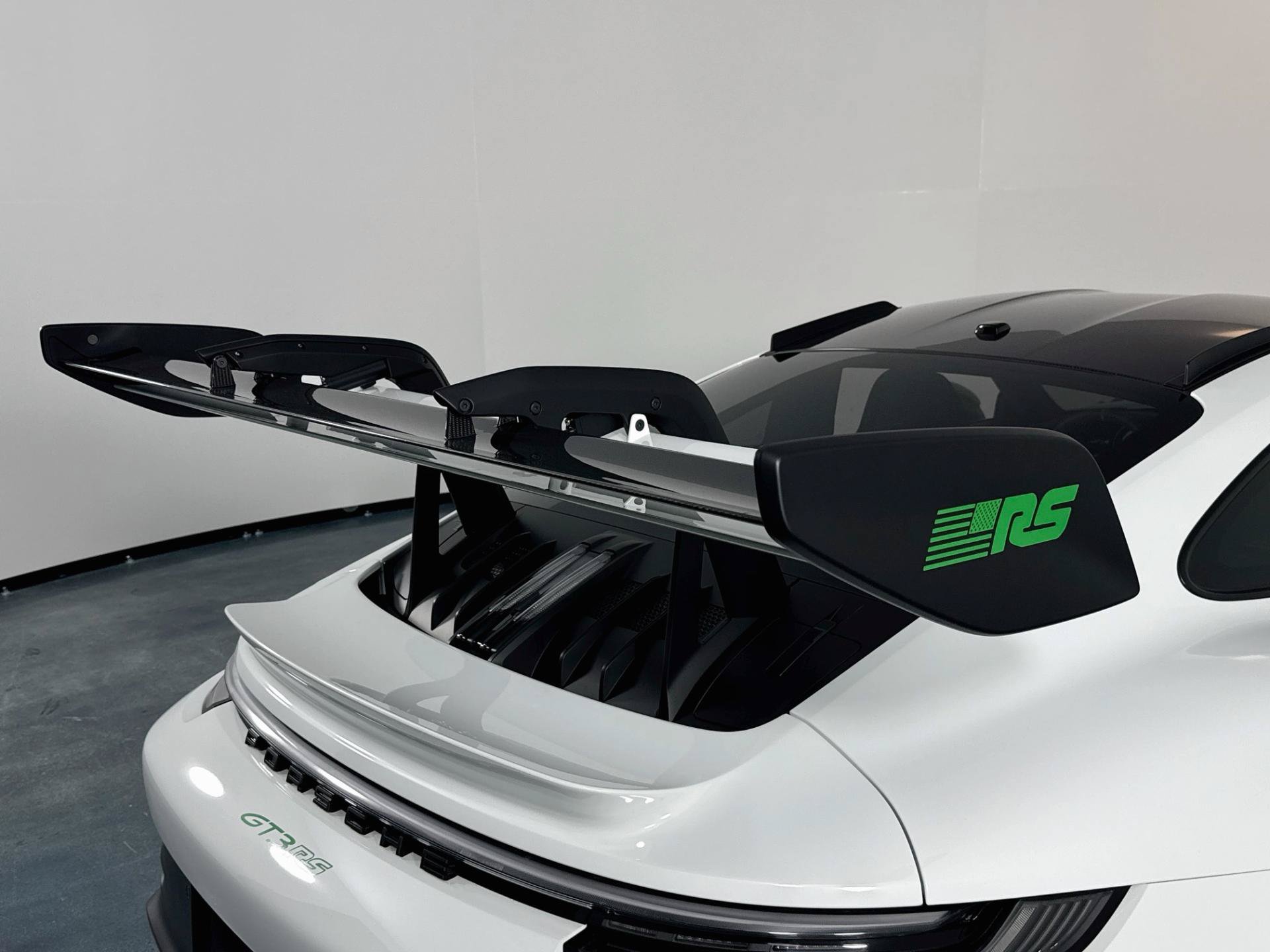 Used 2024 Porsche 911 GT3 RS RWD image 58