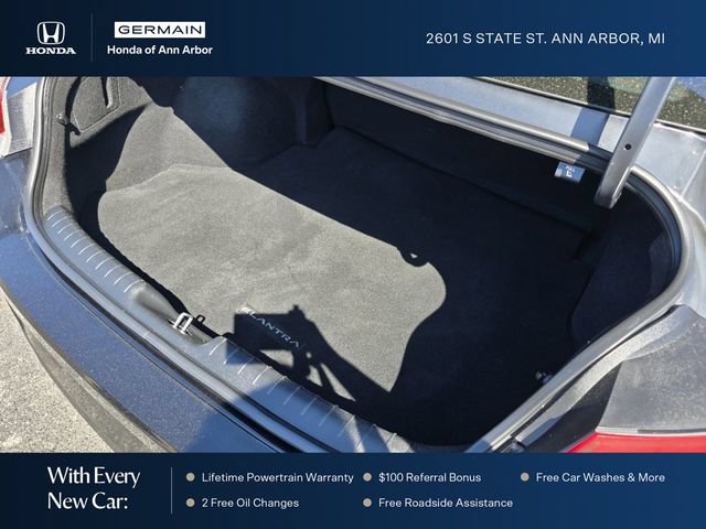 Used 2022 Hyundai Elantra SEL FWD image 17