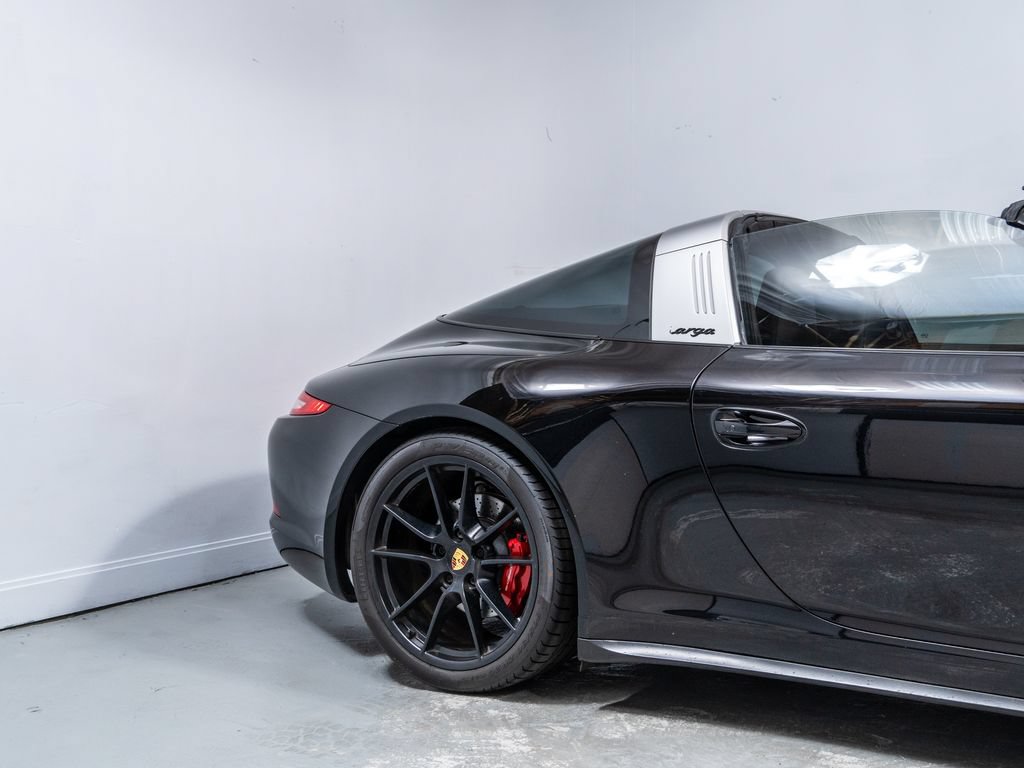 Used 2016 Porsche 911 Targa 4S AWD/4WD image 11