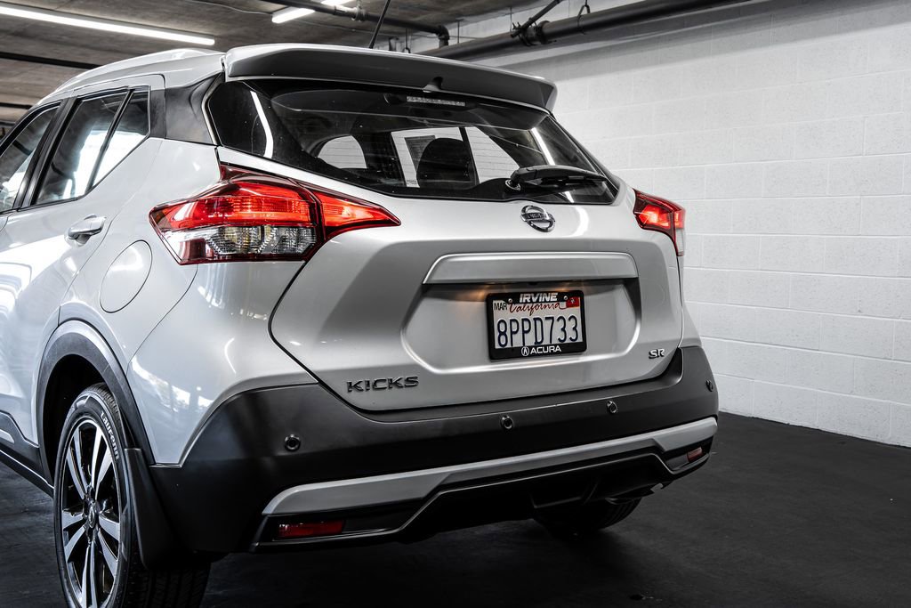 Used 2020 Nissan Kicks SR w/ SR Premium Package image 15
