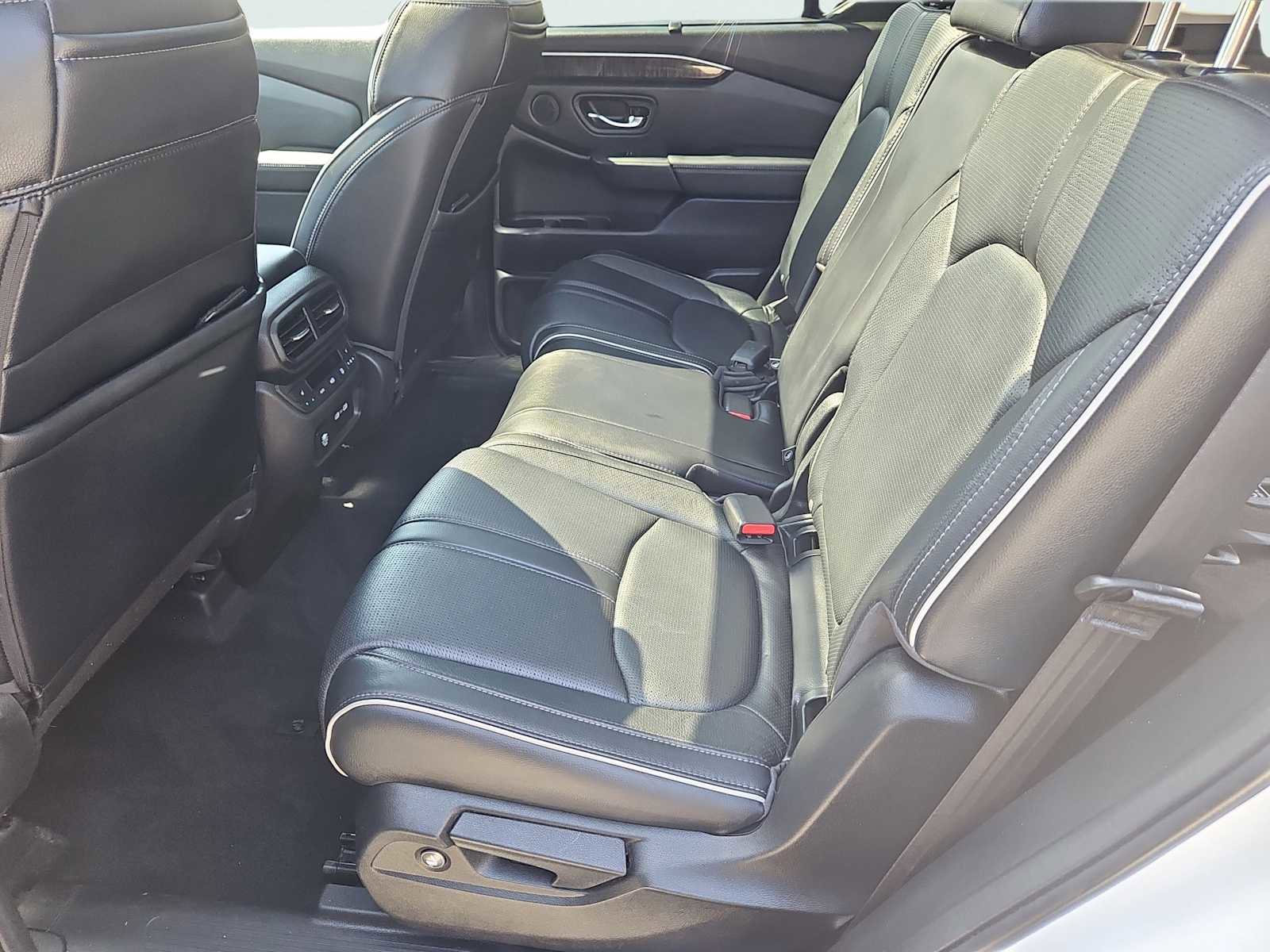 Certified 2023 Honda Pilot Elite image 31