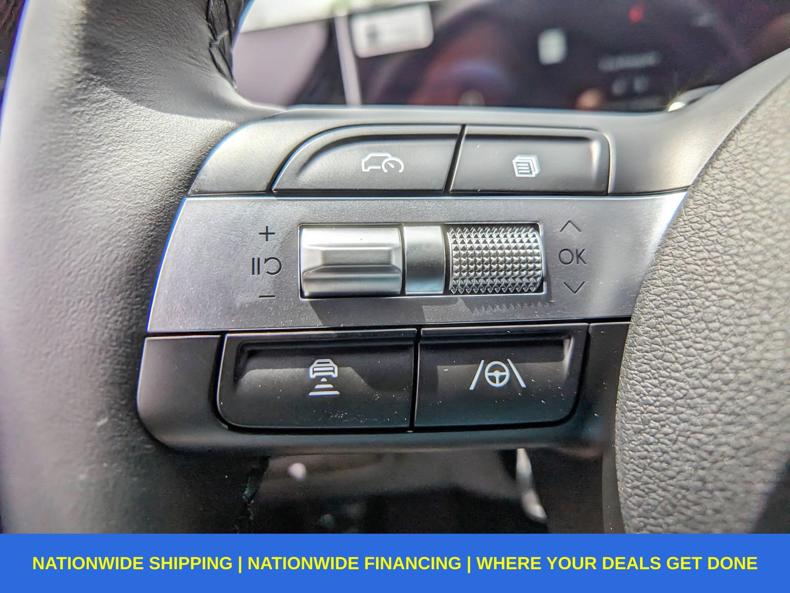 New 2025 Hyundai Tucson Limited image 38