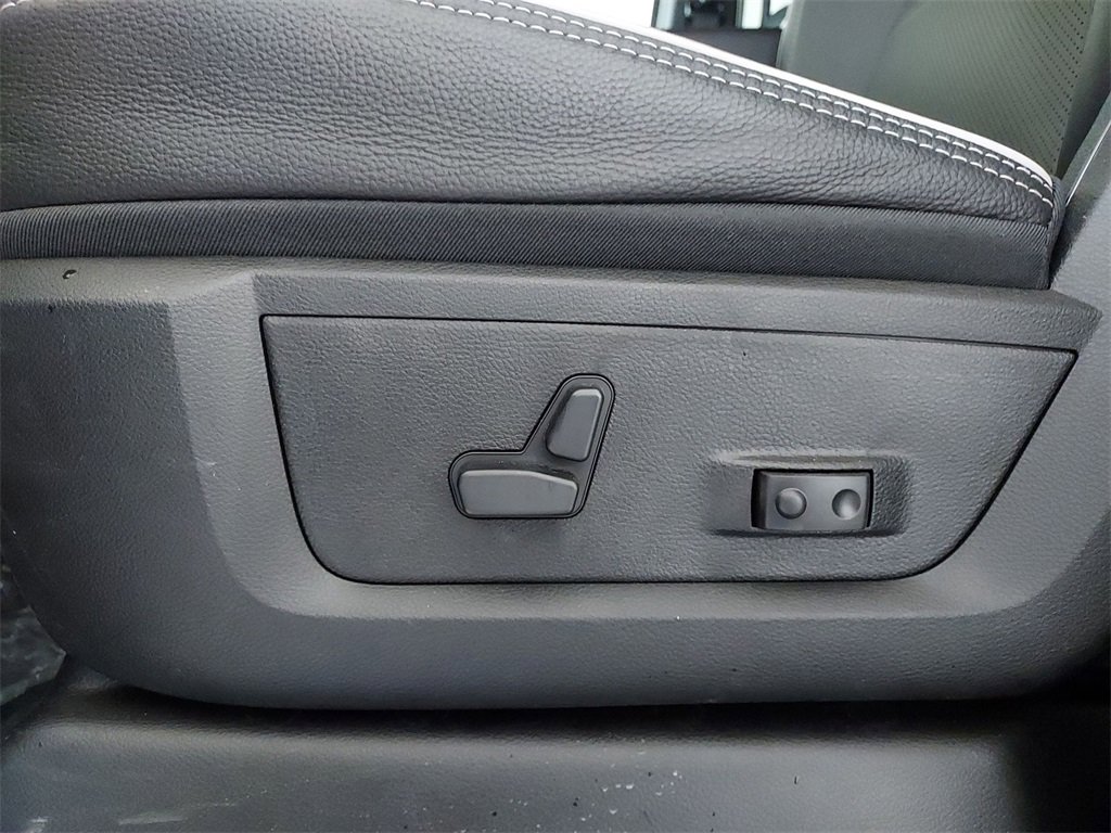 New 2026 RAM 2500 Limited image 18