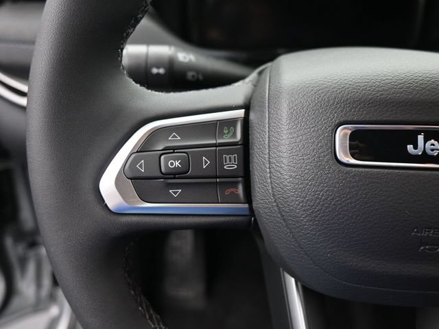 New 2025 Jeep Compass Limited w/ Driver Assist Group I AWD/4WD image 29