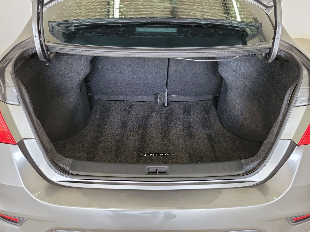 Used 2019 Nissan Sentra SV w/ Special Edition Package image 12