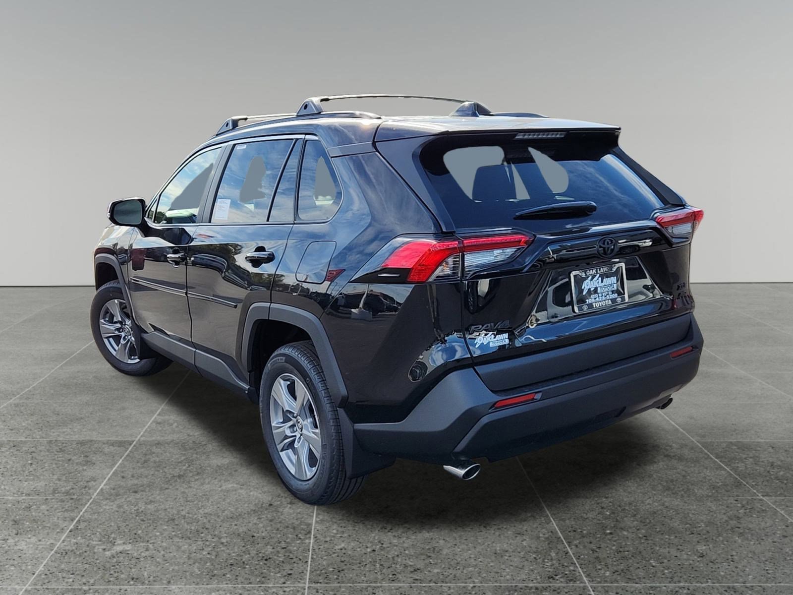 New 2025 Toyota RAV4 XLE image 5