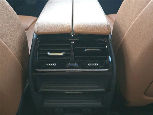 Used 2019 BMW 530i xDrive w/ Convenience Package image 15