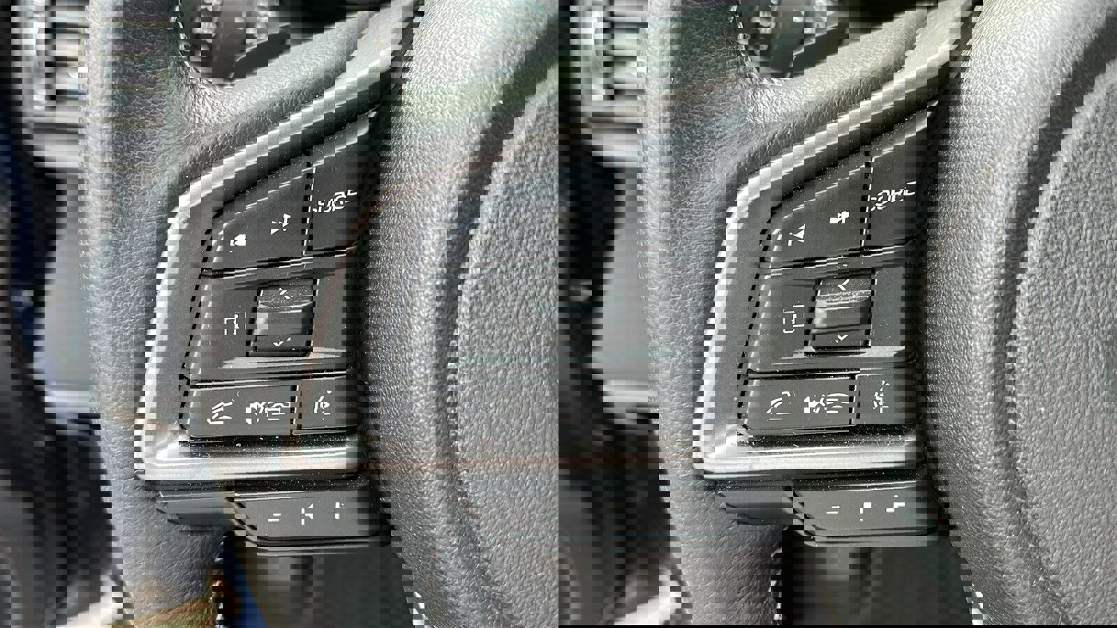 Used 2023 Subaru Legacy Premium image 11