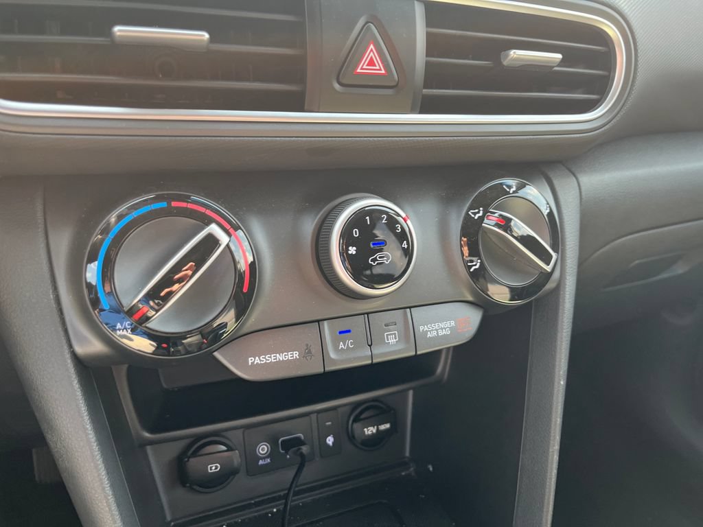 Used 2021 Hyundai Kona SEL Plus FWD image 19