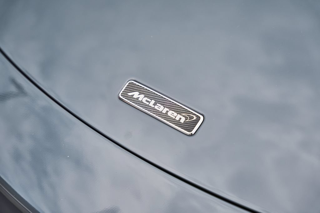 Used 2016 McLaren 675LT Coupe RWD image 8