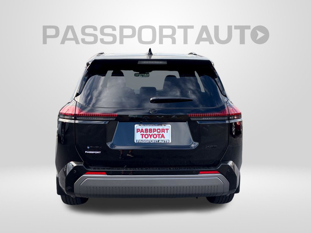 New 2026 Toyota RAV4 XSE w/ Panoramic Sun Roof Package AWD/4WD image 4