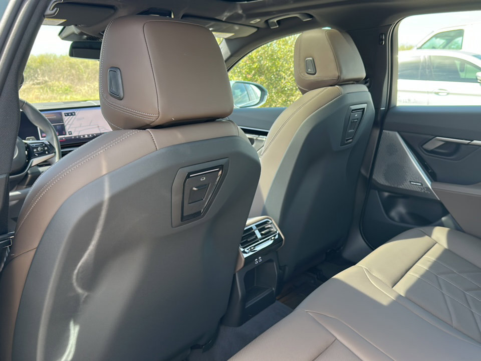 New 2026 BMW 530i w/ Premium Package image 15