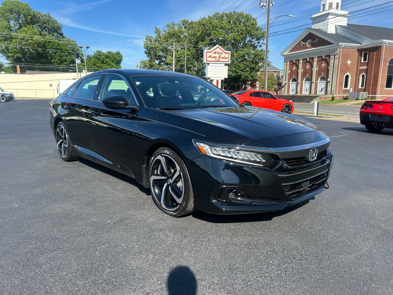 Used 2022 Honda Accord Sport image 3