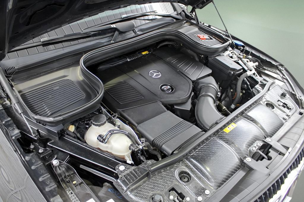 Used 2024 Mercedes-Benz GLE 350 4MATIC image 31