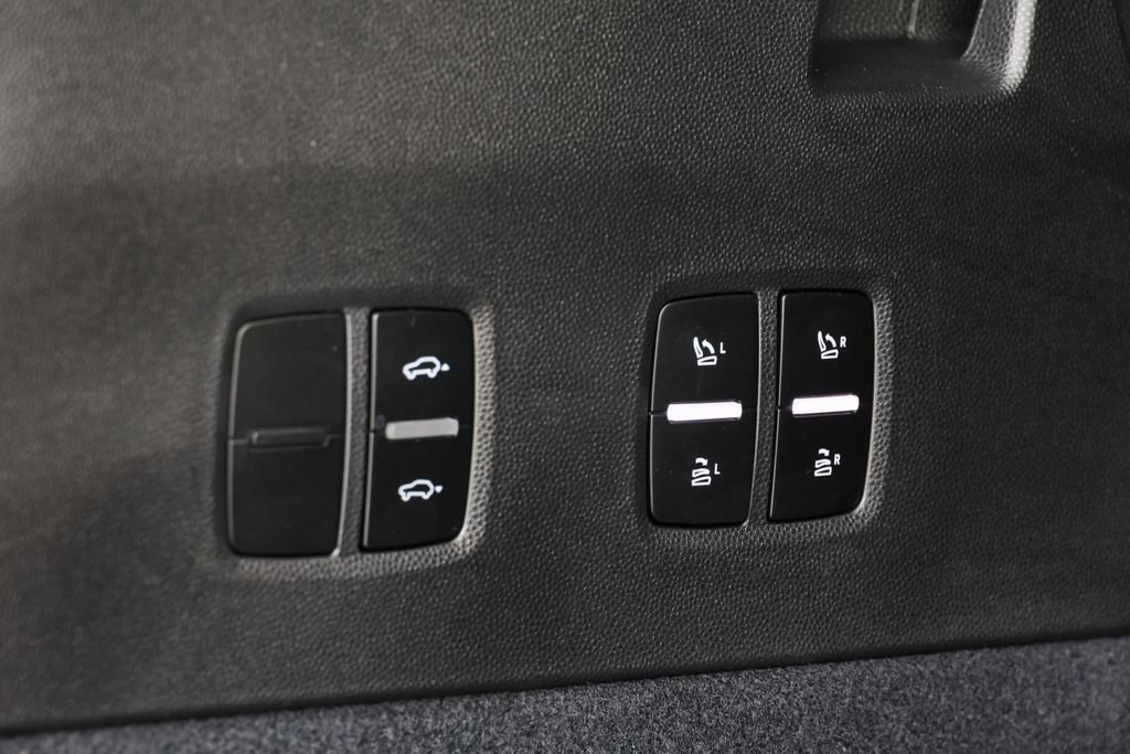 New 2026 Porsche Cayenne Electric AWD/4WD image 72