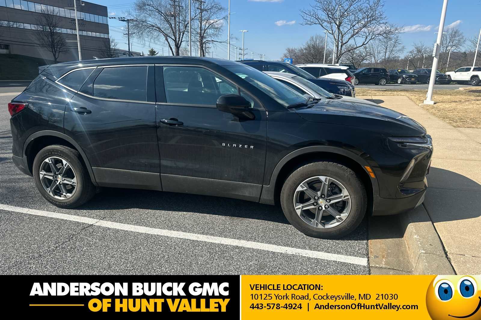 Used 2023 Chevrolet Blazer LT image 1