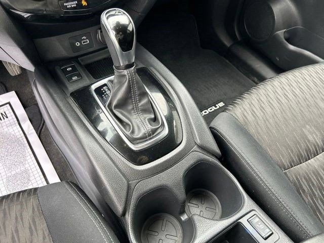 Used 2019 Nissan Rogue AWD image 36